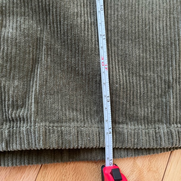 Green corduroy skirt size 12 - Picture 5 of 6